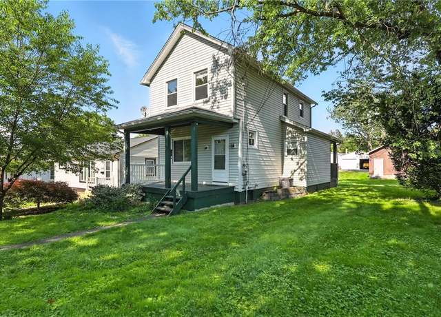 Property at 419 8th Ave, Patterson Heights, PA 15010, 3 beds, 1 bath