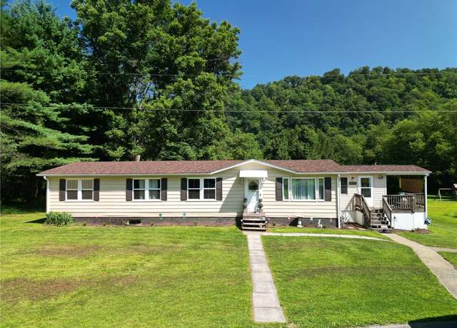 Property at 817 Railroad Ave, Avonmore Boro, PA 15618, 3 beds, 2 baths