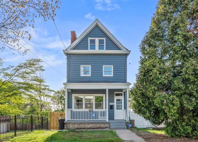 Property at 3741 Wapello St, Brighton Heights, PA 15212, 3 beds, 2.5 baths