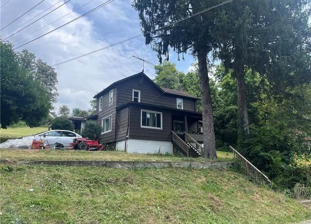 Property at 328 Skyline Dr, South Huntingdon, PA 15479, 3 beds, 2 baths