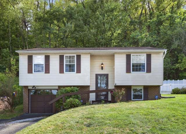 Property at 197 Pinehurst Dr, Economy, PA 15042, 3 beds, 2 baths
