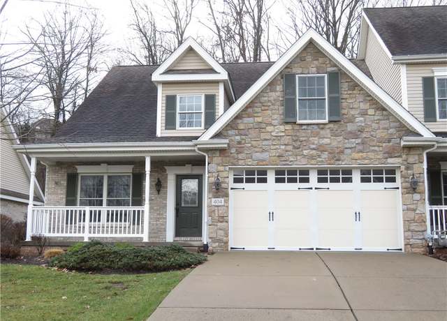 Property at 404 Torrey Pine Dr, Adams Twp, PA 16046, 4 beds, 3 baths