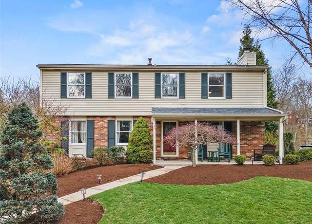 Property at 109 Halsey Ct, Mt. Lebanon, PA 15228, 4 beds, 2.5 baths