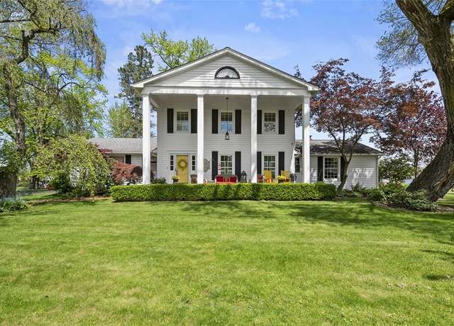 Property at 210 Lake Park Way, Conneaut Lake - Cra, PA 16316, 3 beds, 2.5 baths