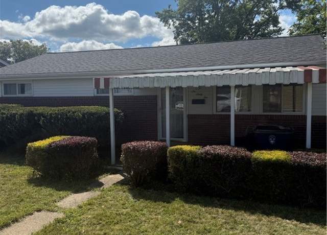 Property at 662 Lindsay Rd, Scott Twp - Sal, PA 15106, 3 beds, 1 bath