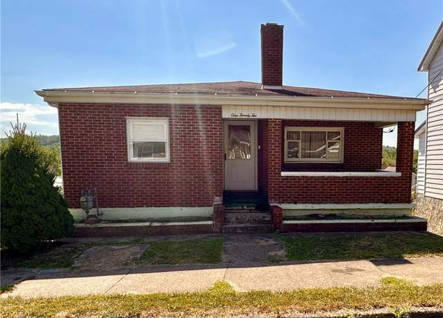 Property at 122 E Harvey St, Masontown, PA 15461, 3 beds, 2 baths