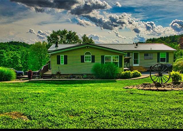 Property at 175 Warne Ln, South Franklin, PA 15301, 5 beds, 3.5 baths