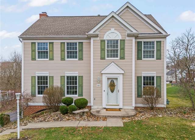 Property at 8 Pacers Ridge Dr, North Strabane, PA 15317, 4 beds, 2.5 baths