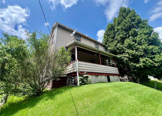 Property at 913 N Liberty St, New Castle/7th, PA 16102, 3 beds, 1.5 baths