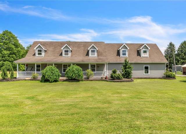 Property at 1659 Hooker Rd, Karns City Boro, PA 16041, 4 beds, 3 baths