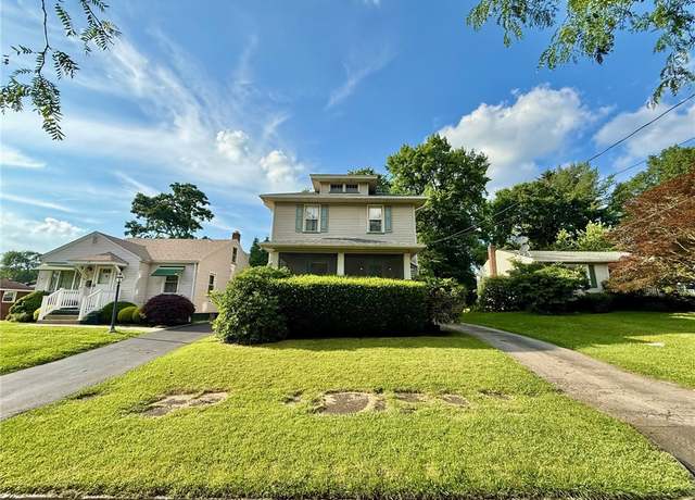 Property at 133 E Fairmont Ave, New Castle/2nd, PA 16105, 3 beds, 1.5 baths