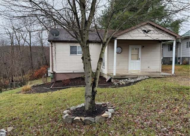 Property at 204 Charles St, Smith, PA 15054, 2 beds, 1 bath