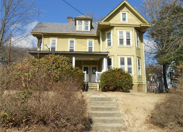 Property at 198 W Pearl St, City Of But Nw, PA 16001, 4 beds, 2 baths