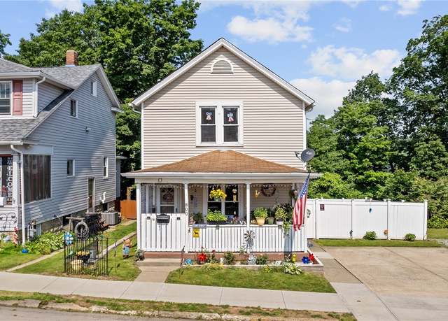 Property at 800 Romine Ave, Port Vue, PA 15133, 2 beds, 1 bath