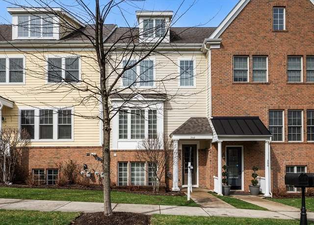Property at 302 Osona Ln, Marshall, PA 16046, 3 beds, 2.5 baths