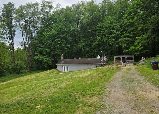Property at 7680 Lamor Rd, Jefferson Twp - Mer, PA 16137, 2 beds, 1 bath