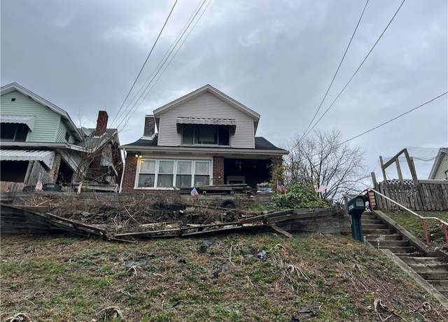 Property at 729 Ohio Ave, Glassport, PA 15045, 3 beds, 2 baths