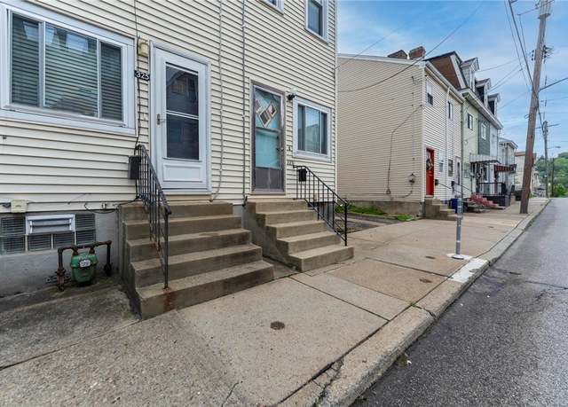 Property at 325 Taylor St, Bloomfield, PA 15224, 2 beds, 1 bath