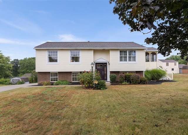 Property at 528 Cornell Dr, Center Twp - Bea, PA 15001, 3 beds, 2 baths