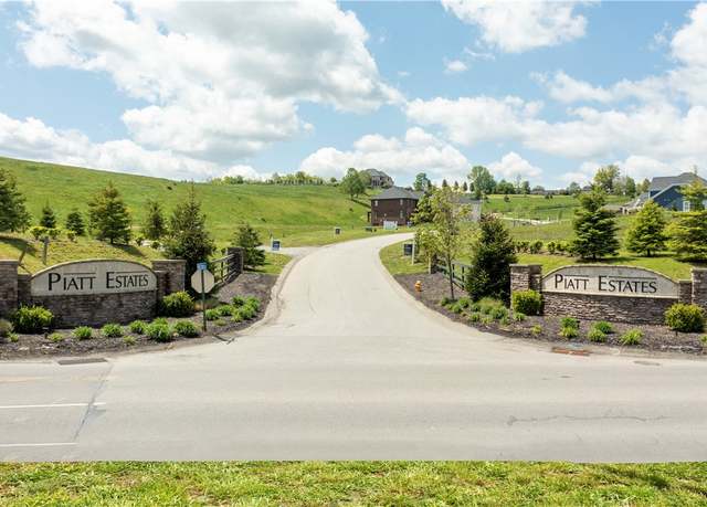 Property at 107 Piatt Estates Dr, Chartiers, PA 15301