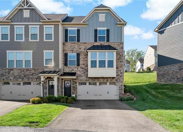 Property at 4002 Saint Andrews Ct, Penn Twp - Wml, PA 15644, 3 beds, 2.5 baths