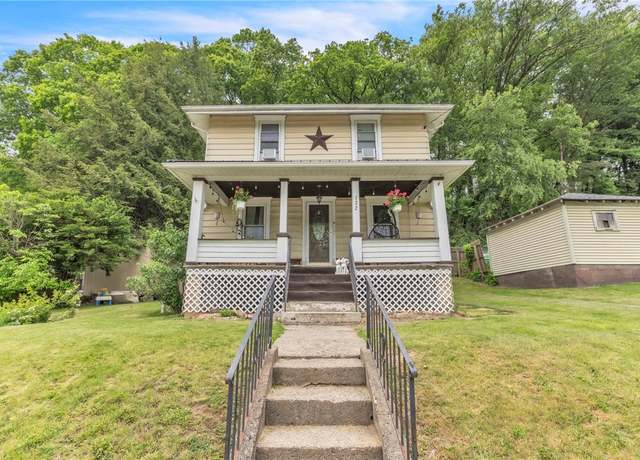 Property at 122 W Main St, Worthington Borough, PA 16262, 3 beds, 1.5 baths