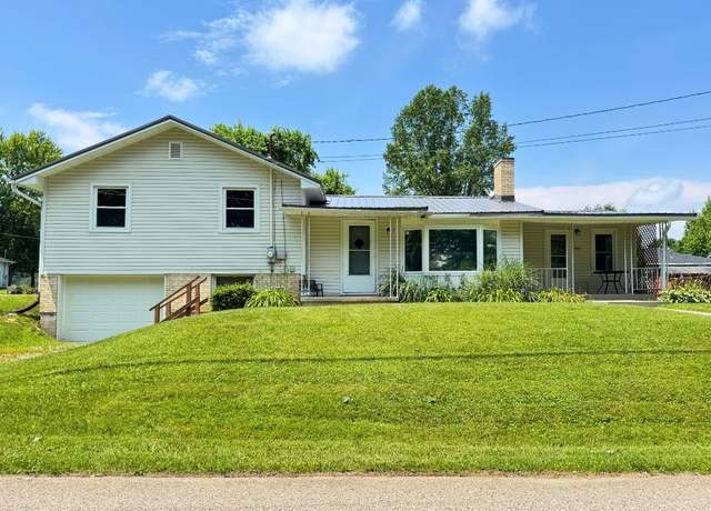 Property at 240 Park St, Mercer Boro - Mer, PA 16137, 4 beds, 1.5 baths