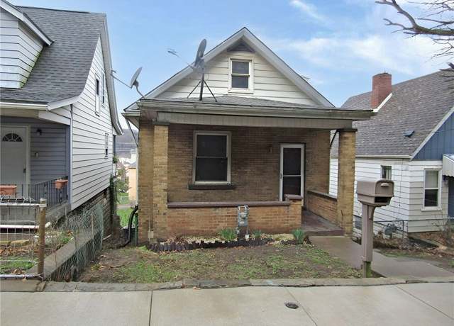Property at 827 Pine St, Ambridge, PA 15003, 2 beds, 2 baths