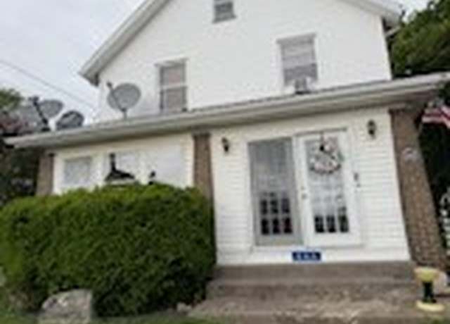 Property at 111 Central Ave, Chicora Boro, PA 16025, 5 beds, 1.5 baths
