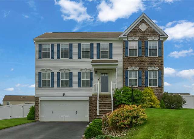 Property at 112 Norfolk Dr, Buffalo Twp - But, PA 16055, 4 beds, 2.5 baths
