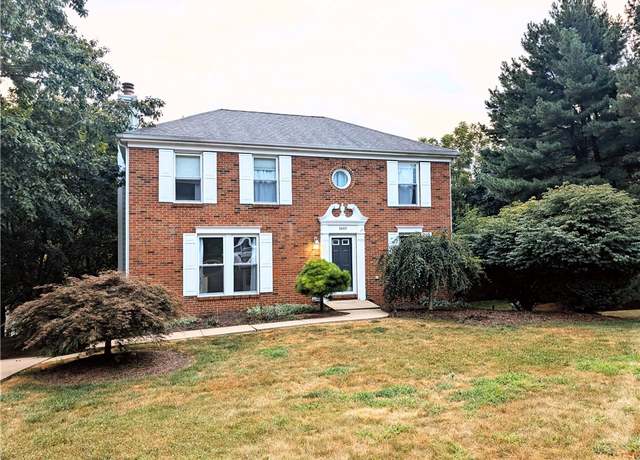 Property at 1605 Forest Ridge Dr, Franklin Park, PA 15237, 4 beds, 2.5 baths