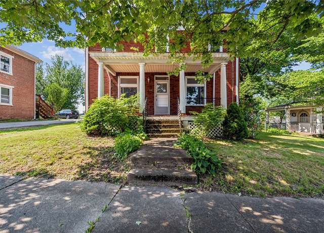 Property at 220 E Pittsburgh St, Delmont, PA 15626, 3 beds, 1.5 baths