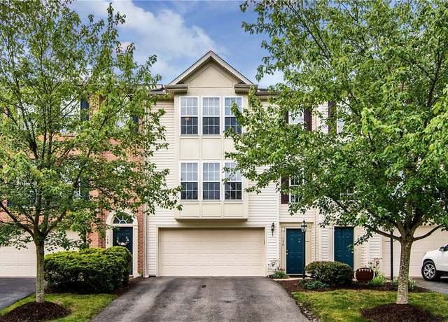 Property at 150 Southern Valley Ct, Adams Twp, PA 16046, 3 beds, 2.5 baths