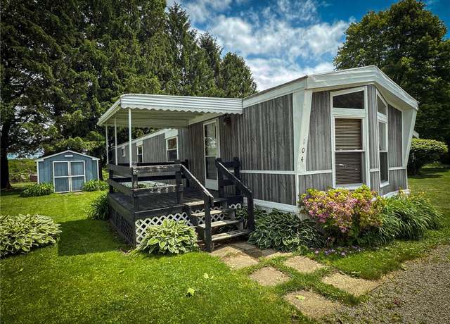 Property at 104 Caravan Ln, Center Twp - But, PA 16001, 2 beds, 1 bath