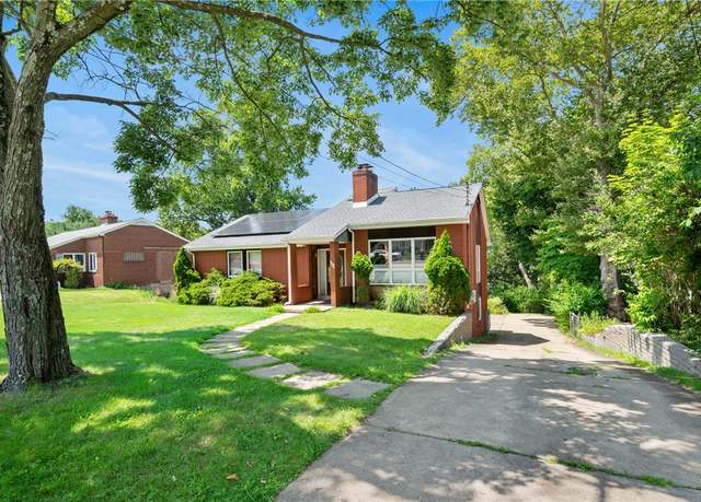 Property at 743 Perry Hwy, Ross Twp, PA 15229, 3 beds, 2.5 baths