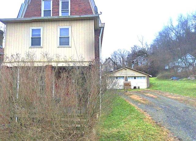 Property at 619 Dawson St, Wall Boro, PA 15148, 5 beds, 1 bath