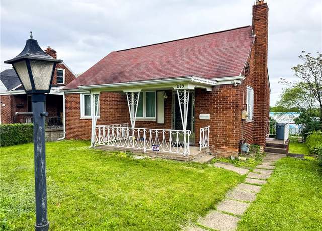Property at 815 Overhill Dr, N Versailles, PA 15137, 3 beds, 1 bath
