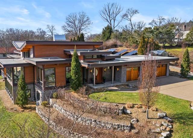 Property at 999 Elmhurst Rd, Fox Chapel, PA 15215, 5 beds, 4.5 baths