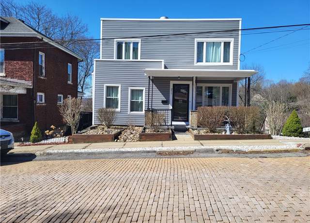 Property at 211 Oak St, City Of But Ne, PA 16001, 3 beds, 1.5 baths