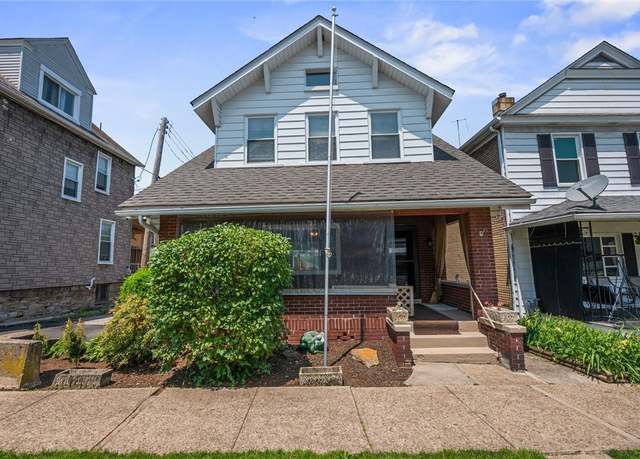 Property at 159 Jefferson Ave, Vandergrift - Wml, PA 15690, 4 beds, 1.5 baths