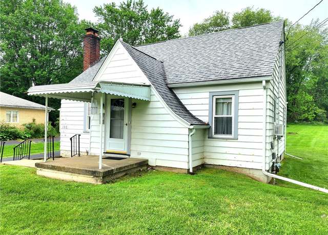 Property at 125 Dutch Ln, Hermitage, PA 16148, 2 beds, 1 bath