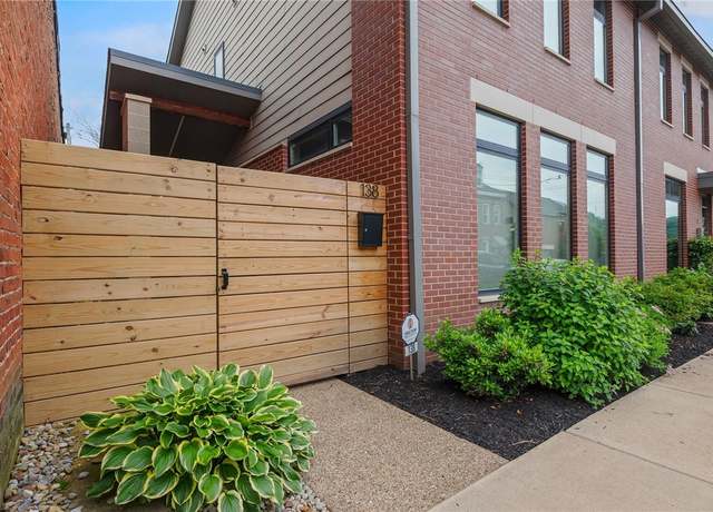 Property at 138 46th St, Lawrenceville, PA 15201, 3 beds, 1.5 baths