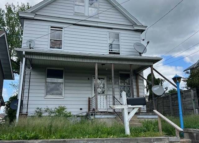 Property at 167 E Coffey St, Uniontown, PA 15401, 3 beds, 1 bath