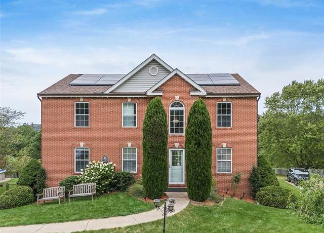 Property at 482 Shelbourne Dr, Plum Boro, PA 15239, 4 beds, 2.5 baths