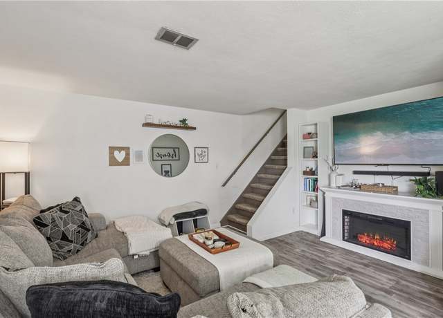 Property at 550 Mcclane Farm Rd, Chartiers, PA 15301, 3 beds, 1.5 baths