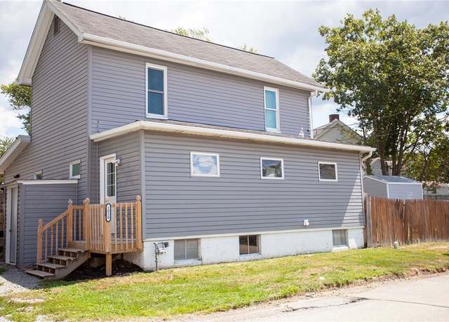 Property at 1030 Carbon Rd, Hempfield Twp - Wml, PA 15601, 3 beds, 2 baths