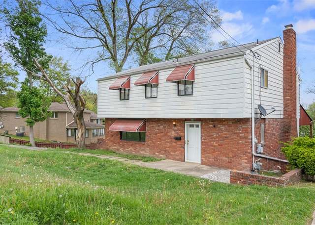 Property at 4817 E Willock Rd, Baldwin Boro, PA 15227, 4 beds, 3.5 baths