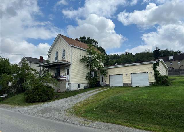 Property at 108 Brown Ave, Hempfield Twp - Wml, PA 15634, 3 beds, 1 bath