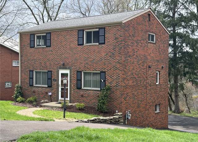Property at 221 Sharon Dr, Forest Hills Boro, PA 15221, 3 beds, 1.5 baths
