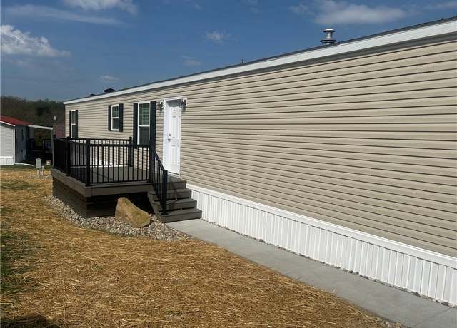 Property at 309 Furer Dr, Buffalo Twp - But, PA 16055, 3 beds, 2 baths